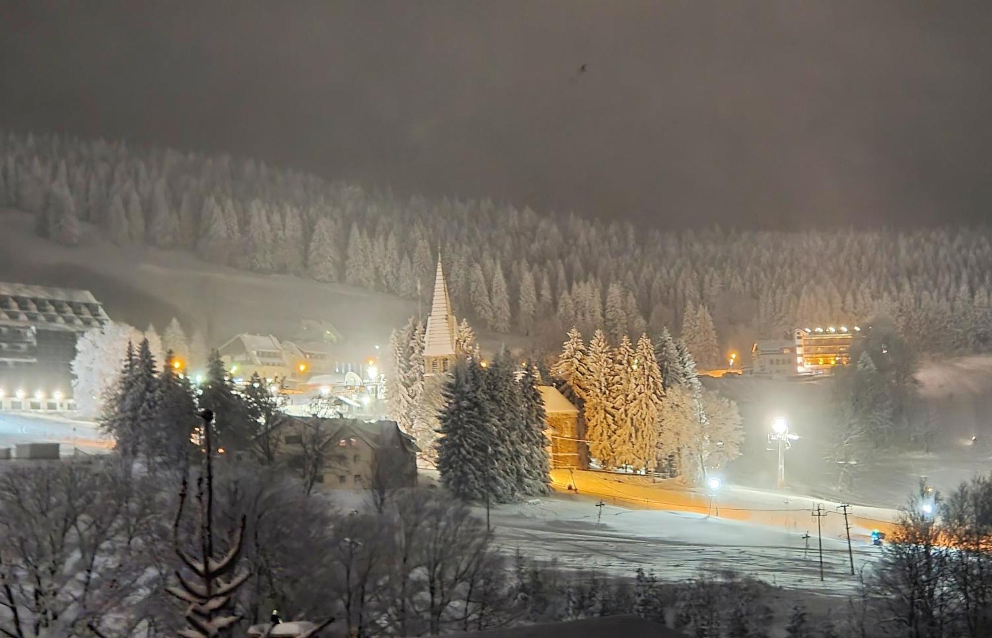 Chata Zieleniecka Bed & Breakfast Duszniki Zdroj Luaran gambar